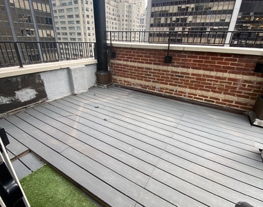 55 West 55th Street - Photo Thumbnail 5