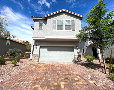 9261 Jade Lagoon Street - Photo Thumbnail 0