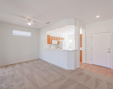 18320 N Las Rocas Way - Photo Thumbnail 5