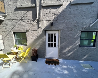 1614 Harrison St - Photo Thumbnail 11