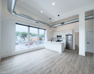 4731 N. Western, Unit A302 - Photo Thumbnail 6