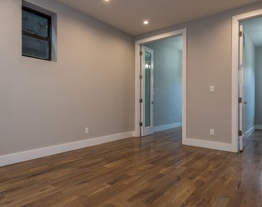 107 Skillman Avenue #3R - Photo Thumbnail 4