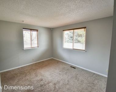 3835 Dyal Court - Photo Thumbnail 10