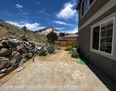 2725 Peavine Creek Road - Photo Thumbnail 10