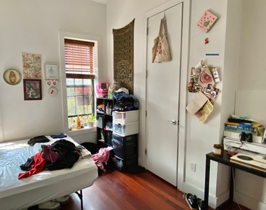 757 Hart Street - Photo Thumbnail 6