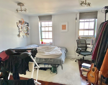 757 Hart Street - Photo Thumbnail 4