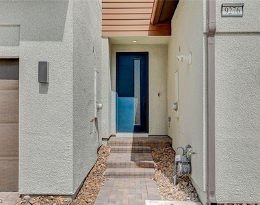 9276 Desert Pearl Avenue - Photo Thumbnail 11