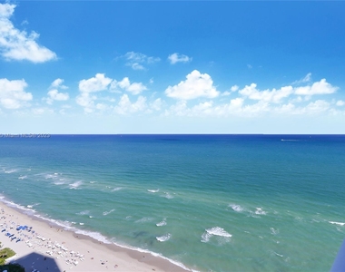 17201 Collins Ave - Photo Thumbnail 31