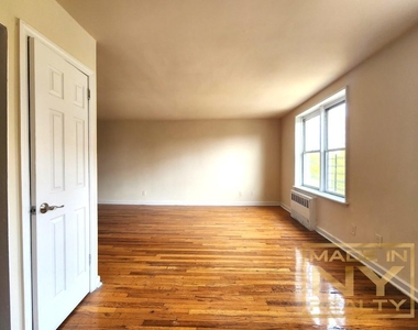 139-55 35th Ave - Photo Thumbnail 3