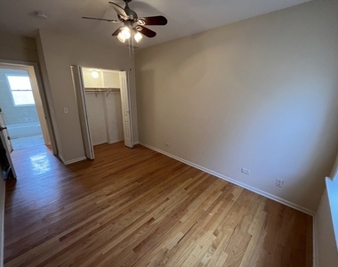 2553 W Ardmore Avenue - Photo Thumbnail 8