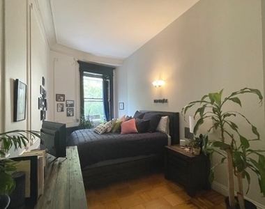 14 West 76th Street - Photo Thumbnail 6