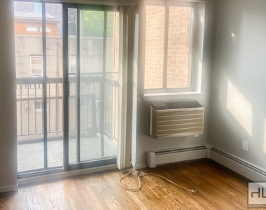 113-15 76 Road - Photo Thumbnail 8