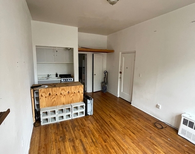 437 5th Avenue - Photo Thumbnail 2