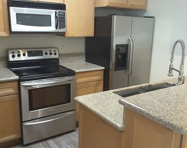 4950 Catalina, Unit #1 - Photo Thumbnail 4