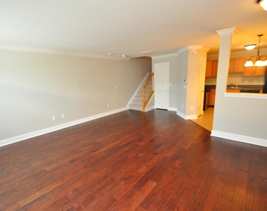 8600 Neuse Landing Lane - Photo Thumbnail 1