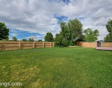 5575 Oro Grande Dr - Photo Thumbnail 9