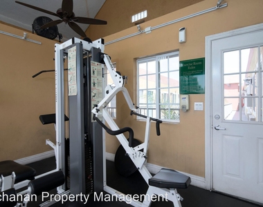 229 16th Street San Diego - Photo Thumbnail 13