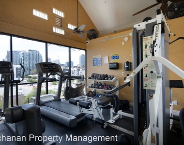 229 16th Street San Diego - Photo Thumbnail 12