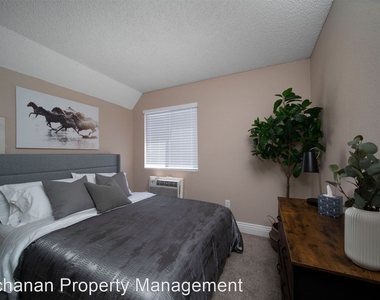 229 16th Street San Diego - Photo Thumbnail 10