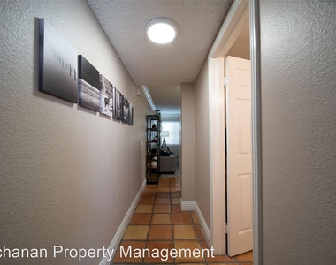 229 16th Street San Diego - Photo Thumbnail 9