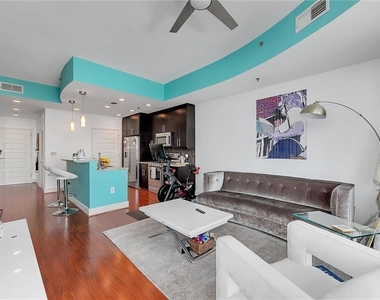 1080 Peachtree Street Ne - Photo Thumbnail 5