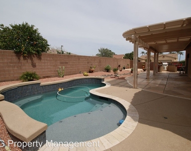 19176 N Tamarisk Flower Way - Photo Thumbnail 17