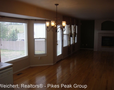 3163 Greenmoor Court - Photo Thumbnail 1