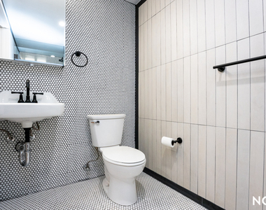 163 Roebling Street - Photo Thumbnail 12