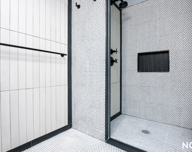 163 Roebling Street - Photo Thumbnail 11