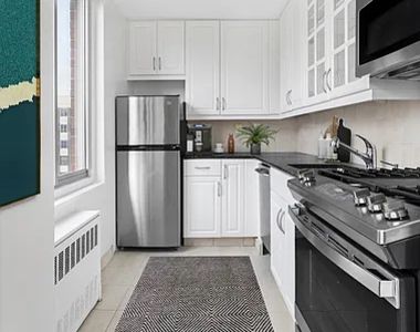 460 2nd Avenue - Photo Thumbnail 1