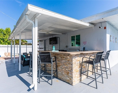 10310 Sw 43rd St - Photo Thumbnail 7