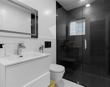 10310 Sw 43rd St - Photo Thumbnail 19