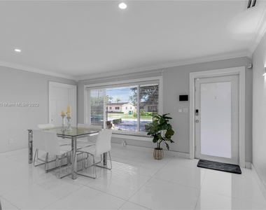10310 Sw 43rd St - Photo Thumbnail 11