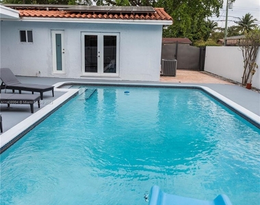 10310 Sw 43rd St - Photo Thumbnail 21