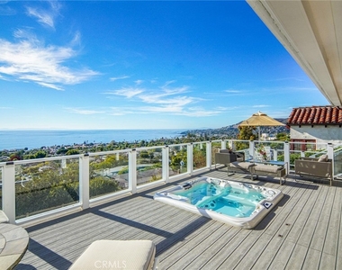 1121 Coast View Drive - Photo Thumbnail 0