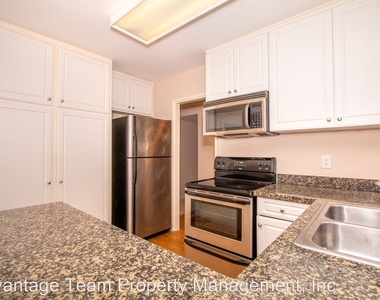 17199 W. Bernardo Drive Unit 202 - Photo Thumbnail 5