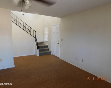 8119 W Desert Cove Avenue - Photo Thumbnail 1