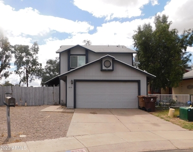 8119 W Desert Cove Avenue - Photo Thumbnail 0