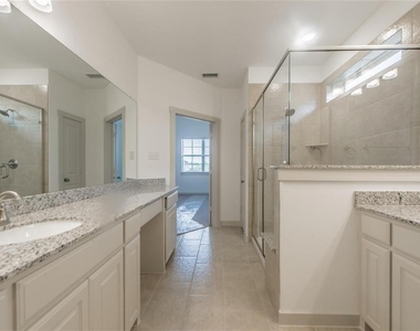 5821 Boulder Way - Photo Thumbnail 27