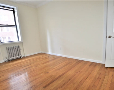 305 west 45th - Photo Thumbnail 1