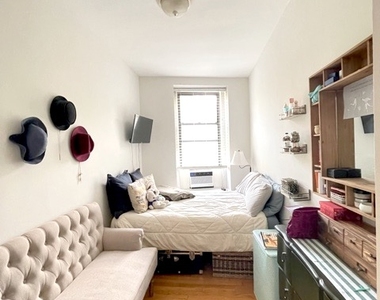 322 West 101st Street - Photo Thumbnail 5