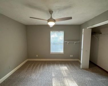 4187 Red Oak Drive - Photo Thumbnail 12