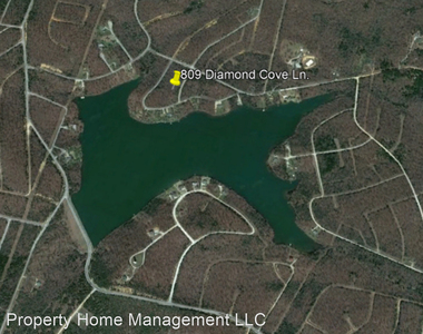 809 Diamond Cove Ln. - Photo Thumbnail 5