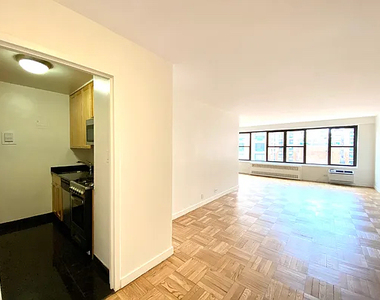 13th & 4th Ave - Photo Thumbnail 1