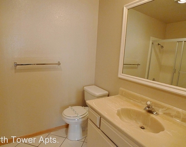 7440 N. Sepulveda Blvd. - Photo Thumbnail 9