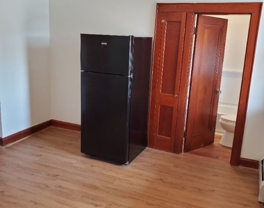 297 Amherst St, Manchester Nh - Photo Thumbnail 2