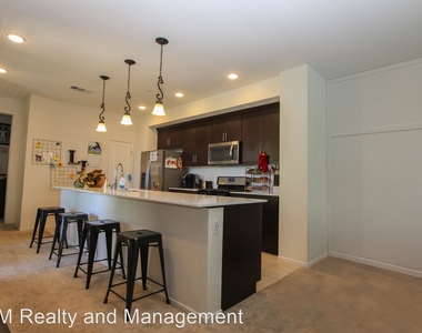 1205 Calle Seabass Unit 46 - Photo Thumbnail 3