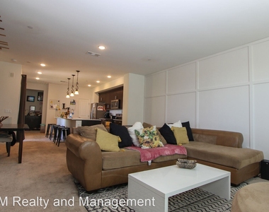 1205 Calle Seabass Unit 46 - Photo Thumbnail 2