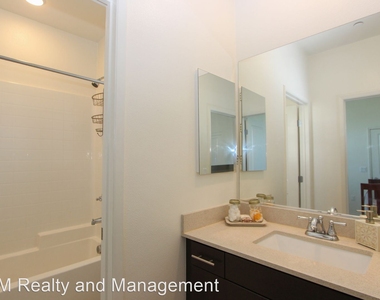 1205 Calle Seabass Unit 46 - Photo Thumbnail 15