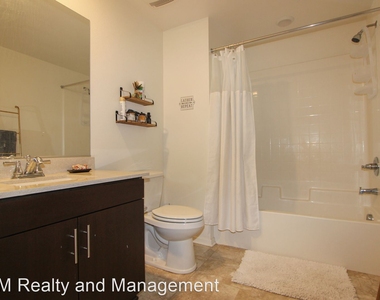 1205 Calle Seabass Unit 46 - Photo Thumbnail 12